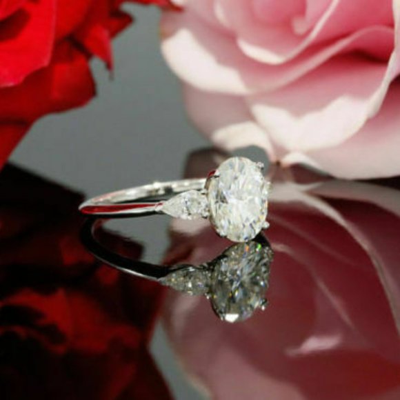 2.00 Ct Oval Cut Diamond with Pear Three Stone Ring Silver VVS1/D Moissanite - Picture 8 of 8